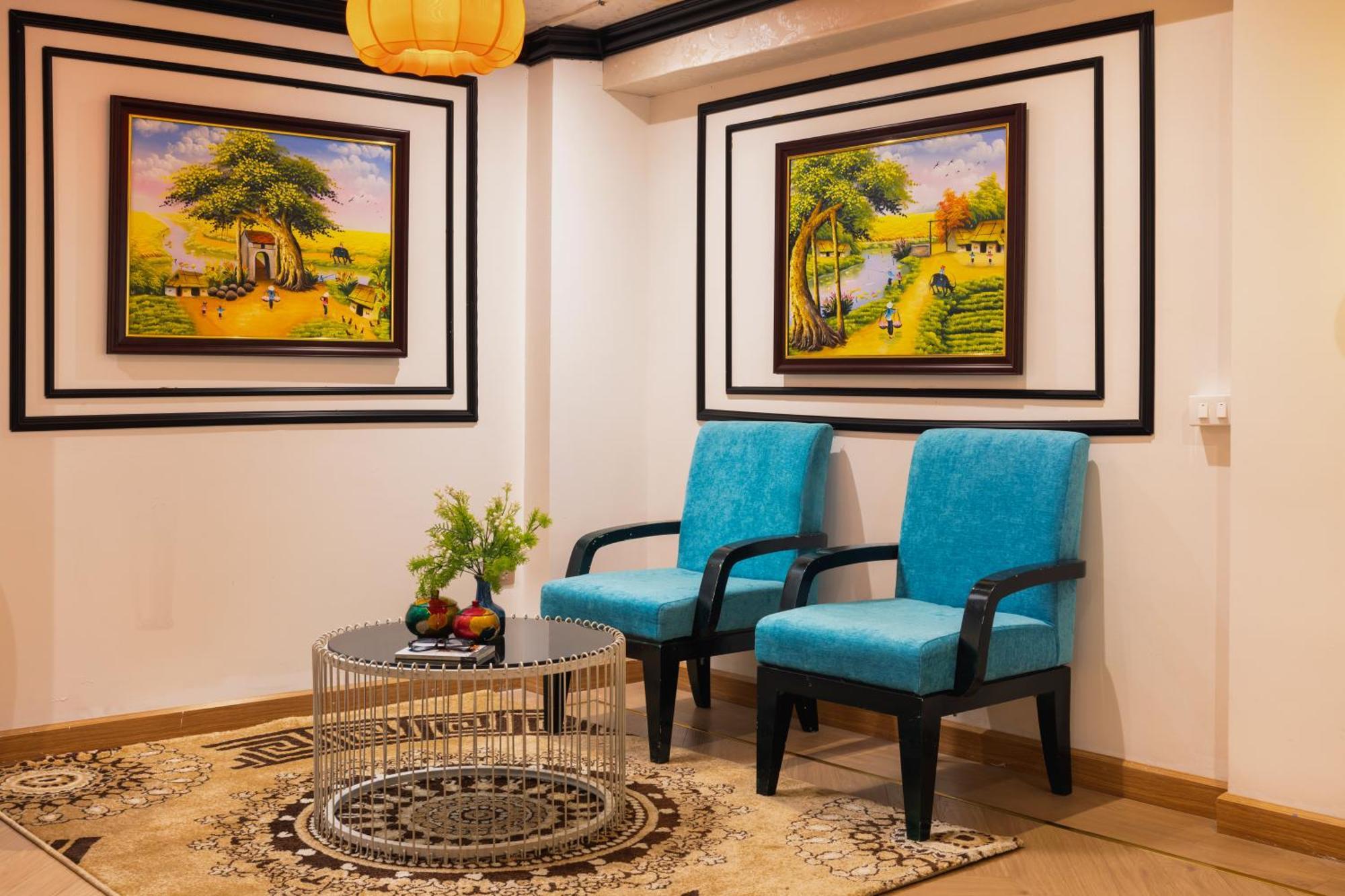 Calista Trendy Hotel & Spa ハノイ市 エクステリア 写真