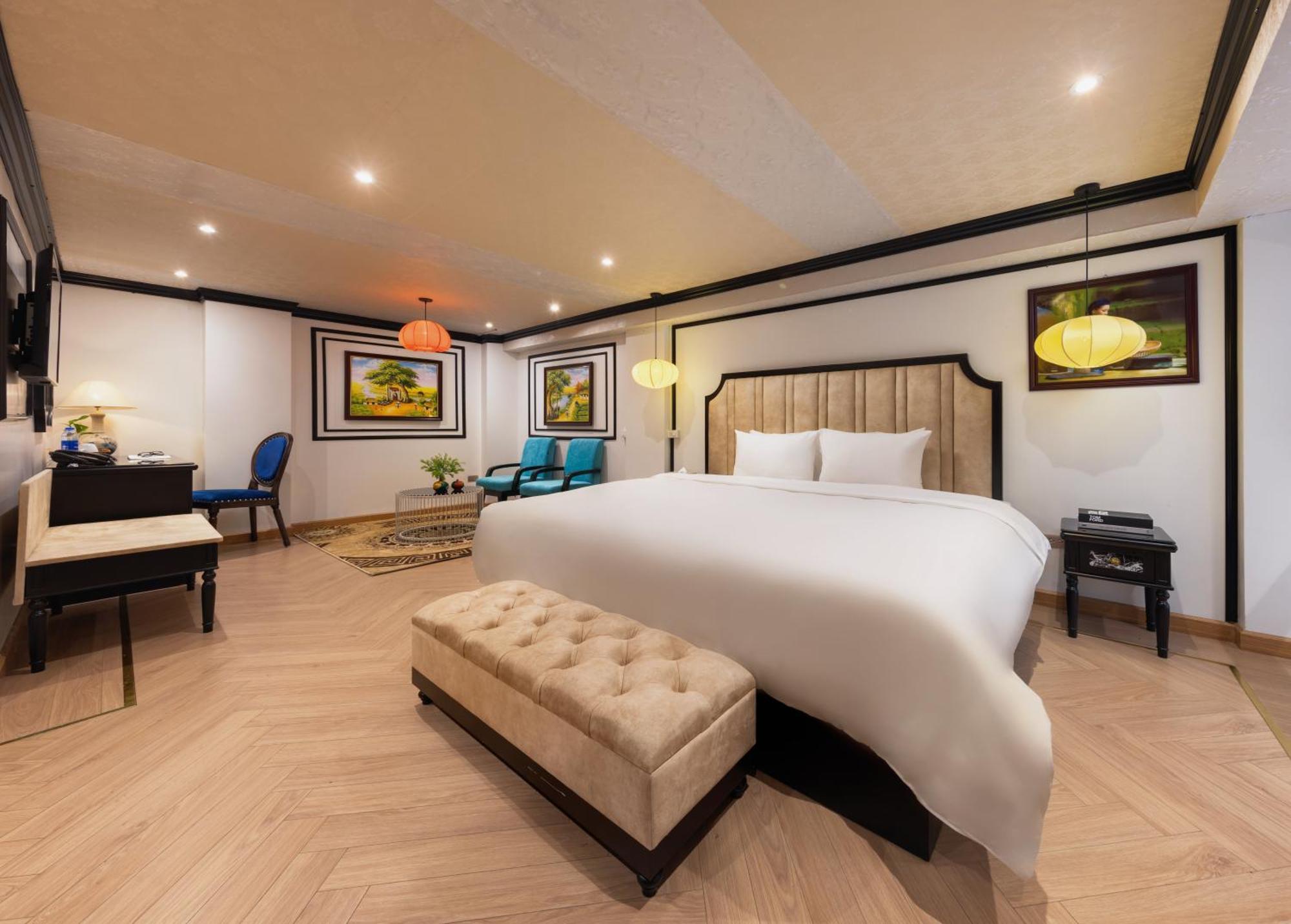 Calista Trendy Hotel & Spa ハノイ市 エクステリア 写真