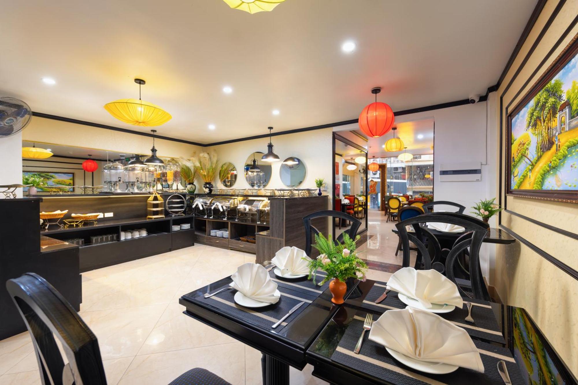 Calista Trendy Hotel & Spa ハノイ市 エクステリア 写真