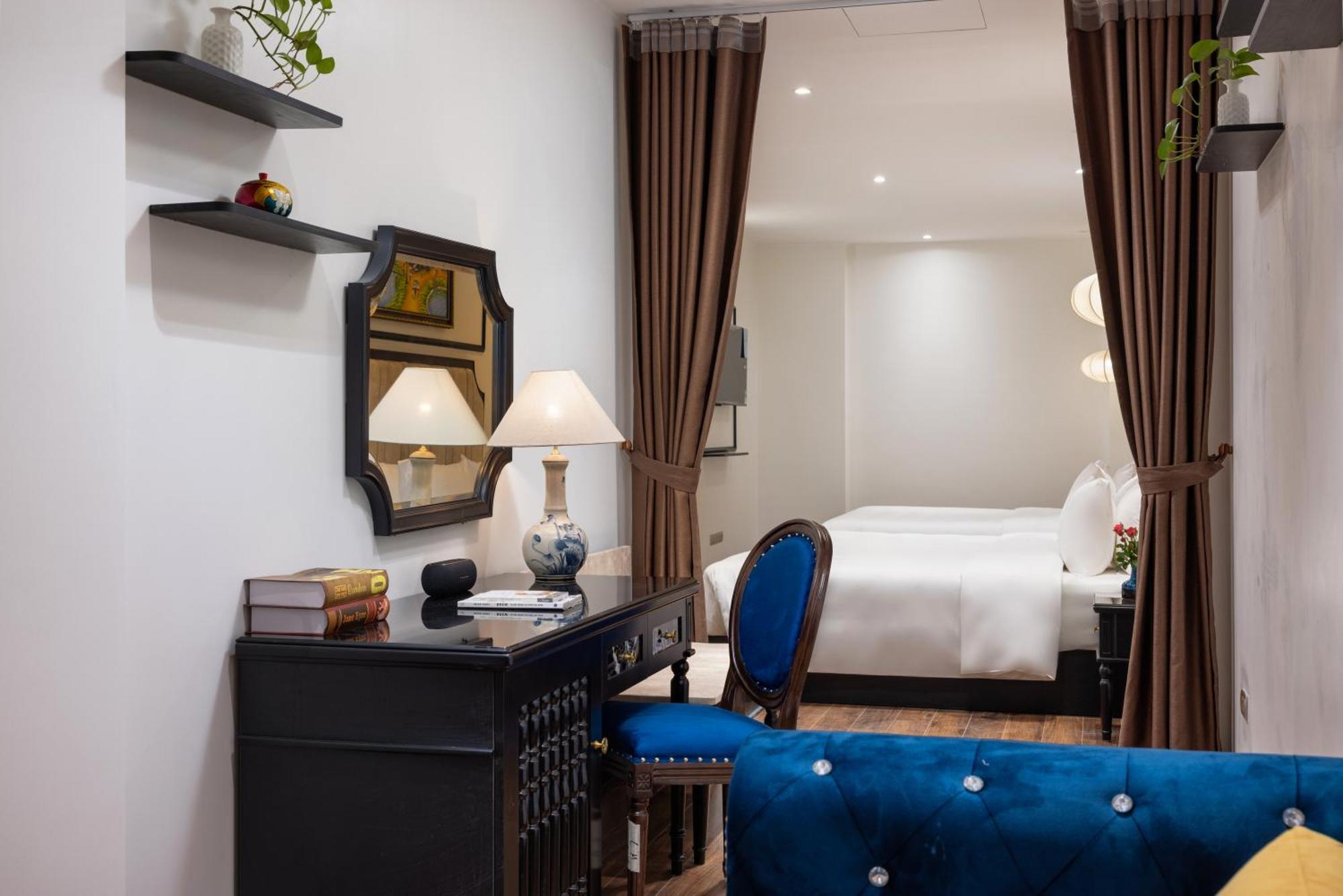 Calista Trendy Hotel & Spa ハノイ市 エクステリア 写真