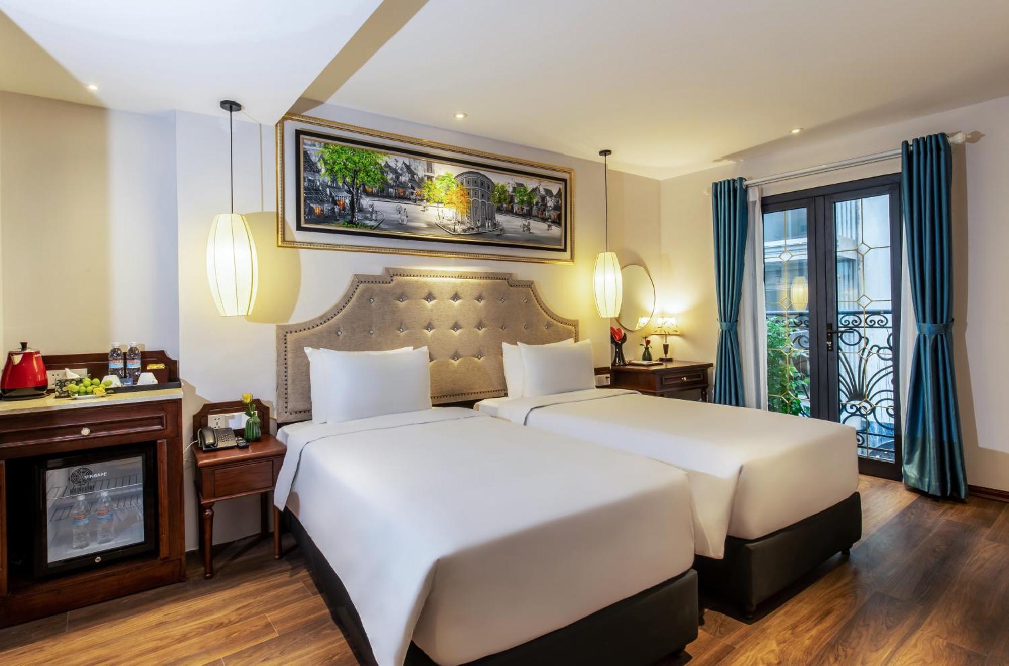 Calista Trendy Hotel & Spa ハノイ市 エクステリア 写真
