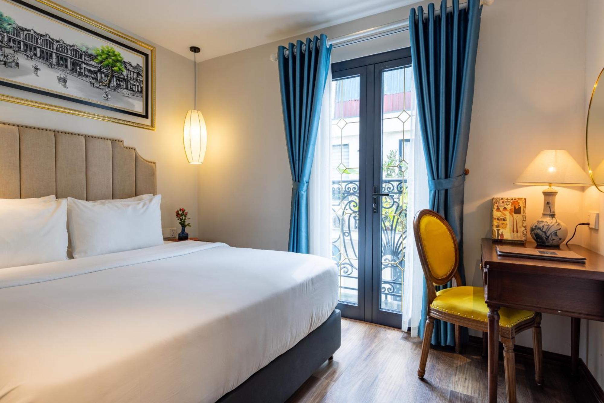 Calista Trendy Hotel & Spa ハノイ市 エクステリア 写真